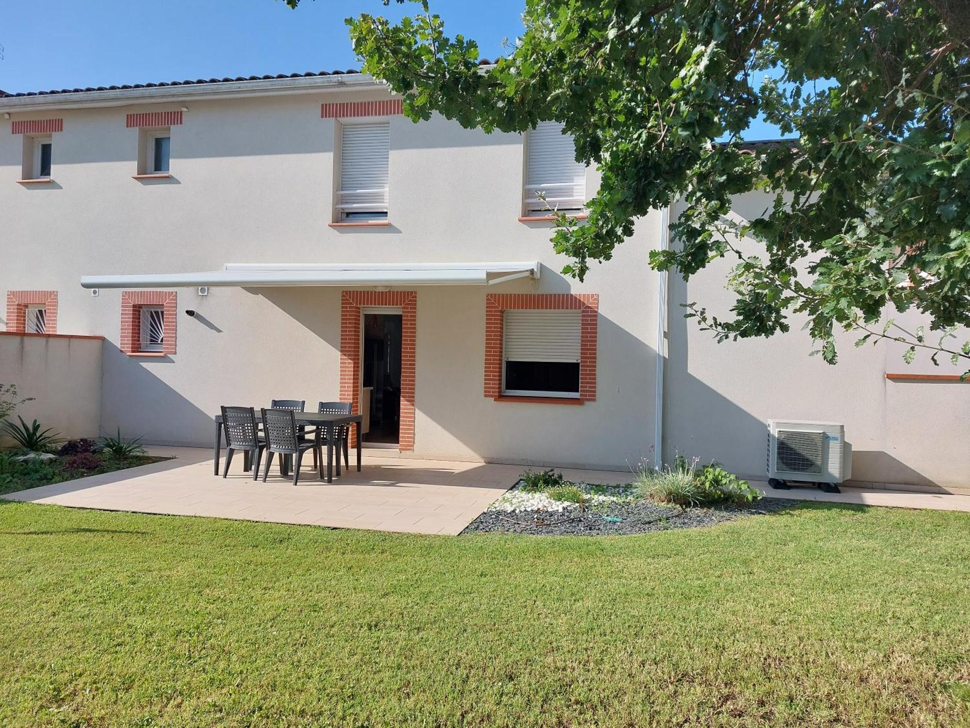 T3 Climatise, Parking Et Jardin Quartier Des Marots A Apartment